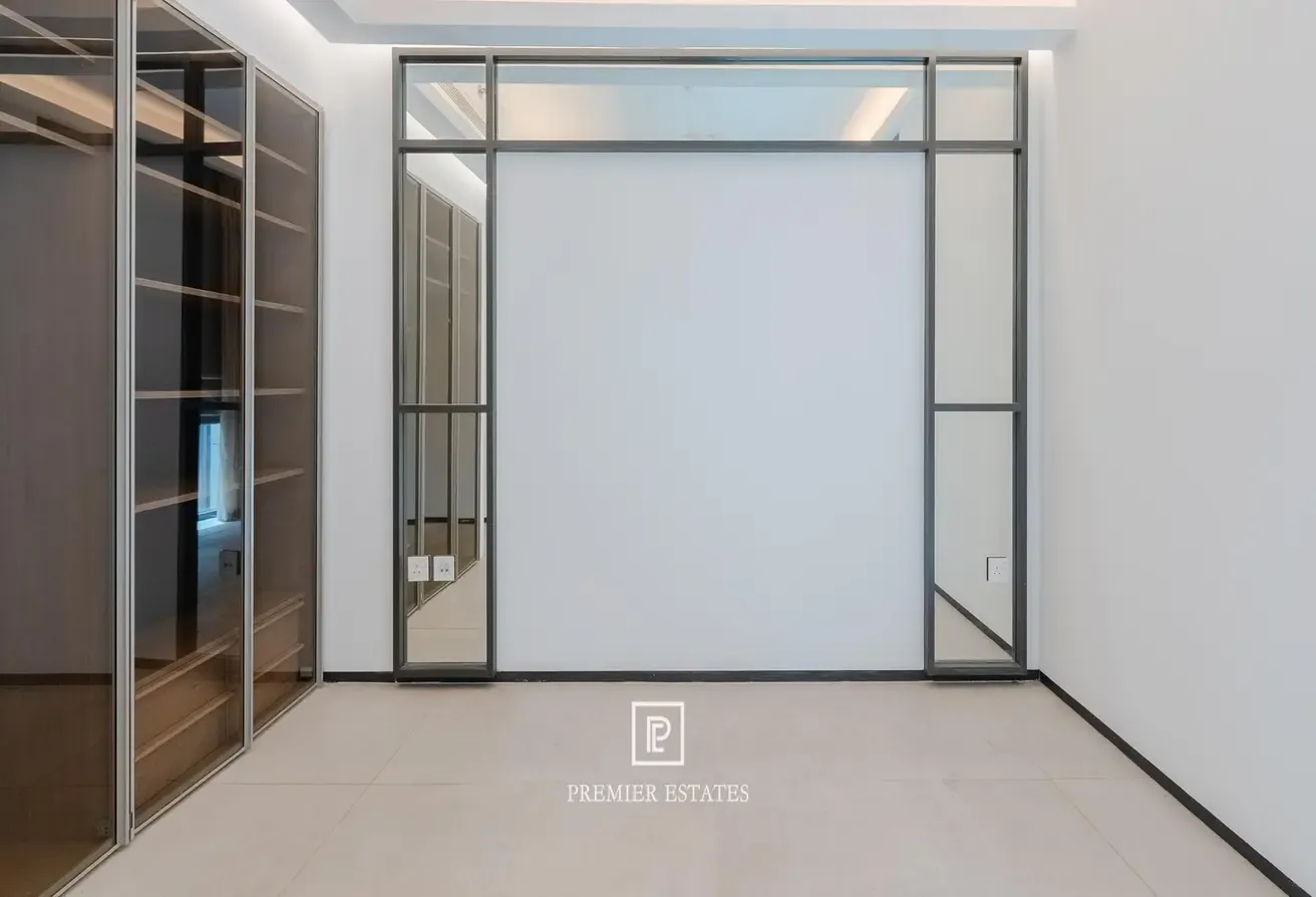 Luxury 2BR Apartment at The Terraces