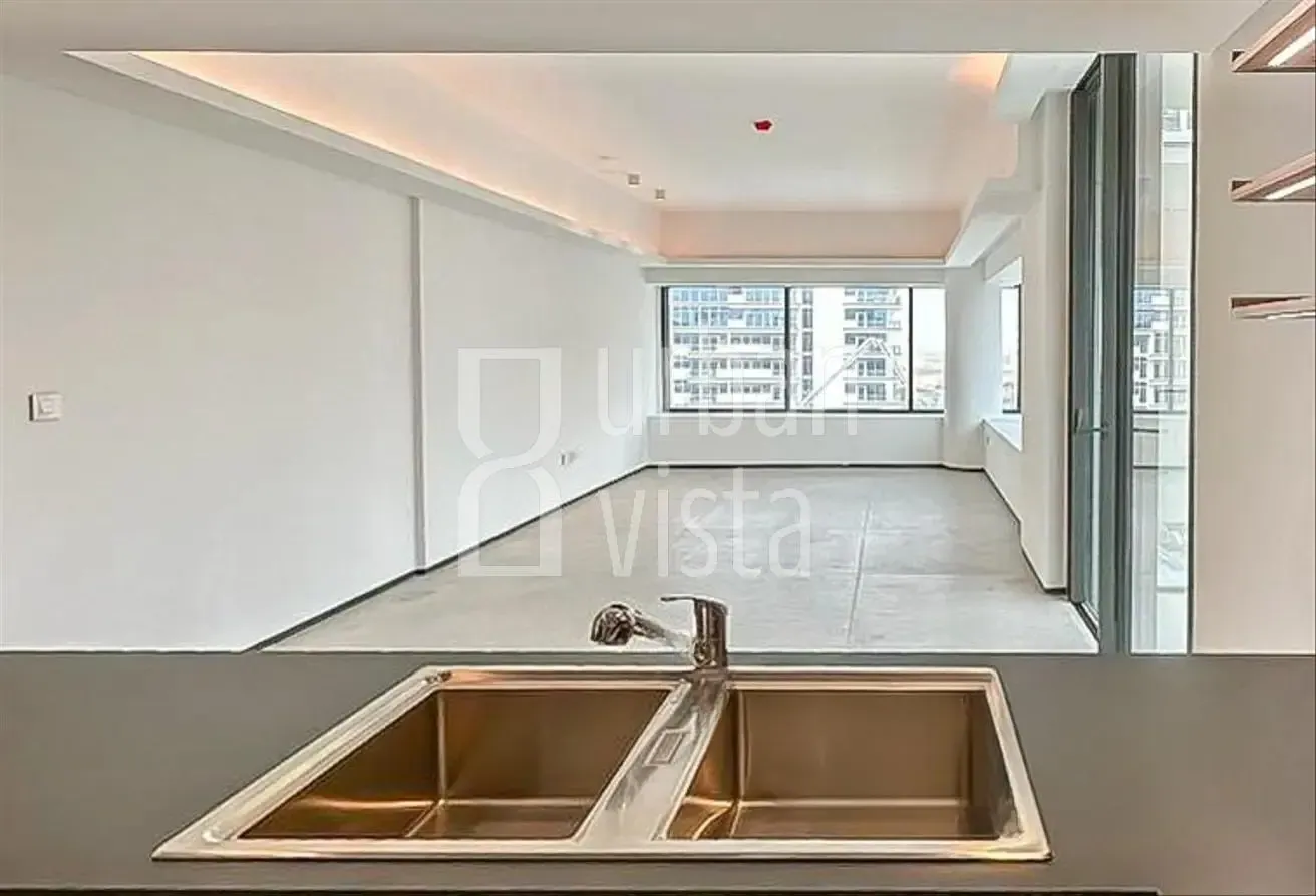 Maids Room | Corner Unit | Spacious