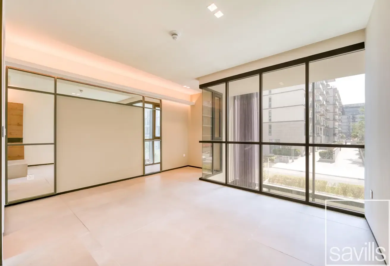 Duplex | Private Roof Terrace | Prime Location