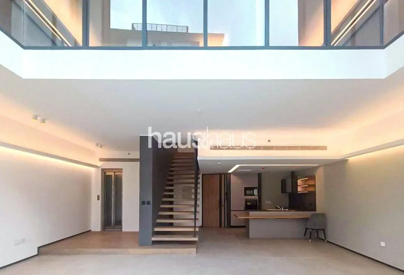 Duplex | Roof Terrace | Available Now