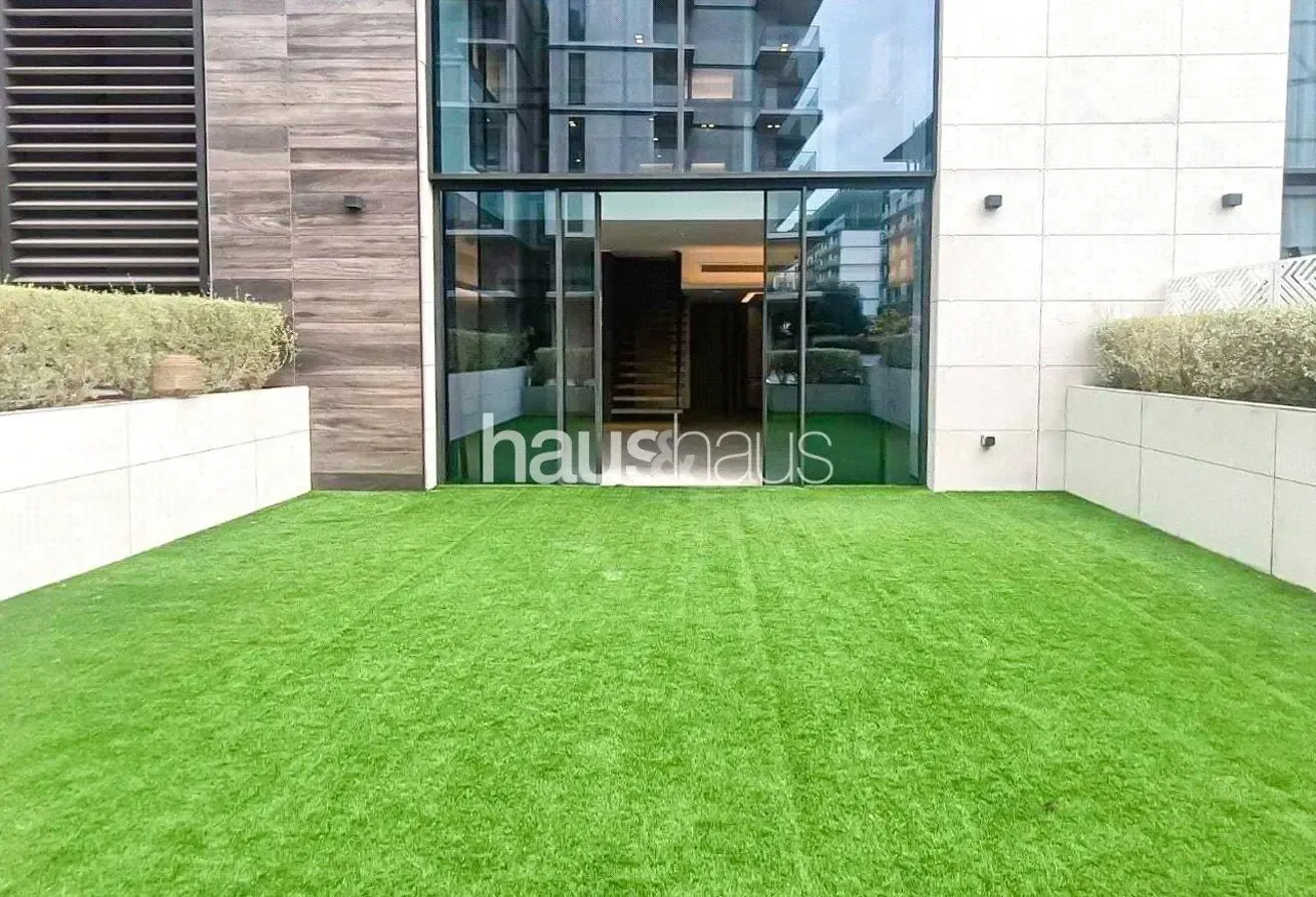 Duplex | Roof Terrace | Available Now