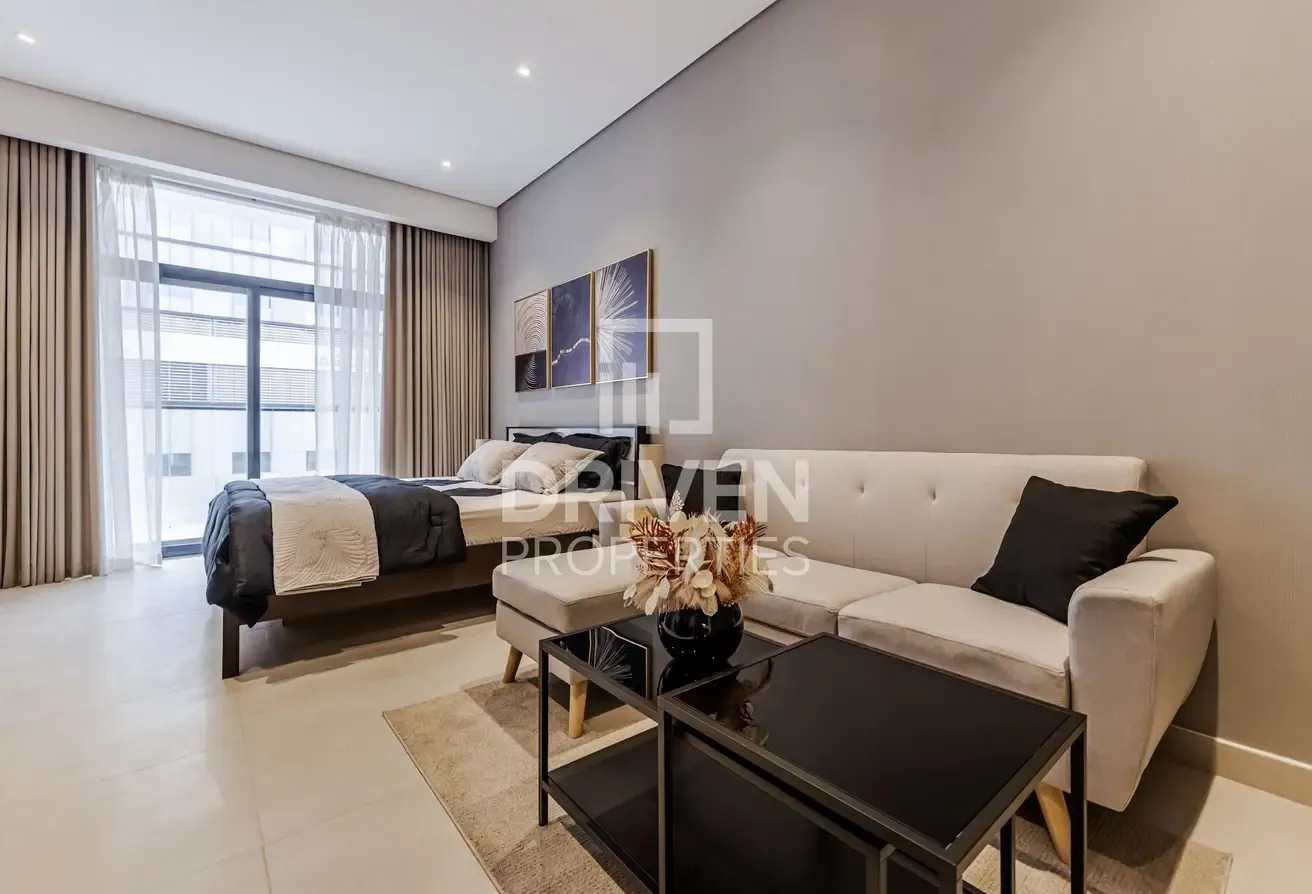 Luxury and Fully Furnished Apt | Modern