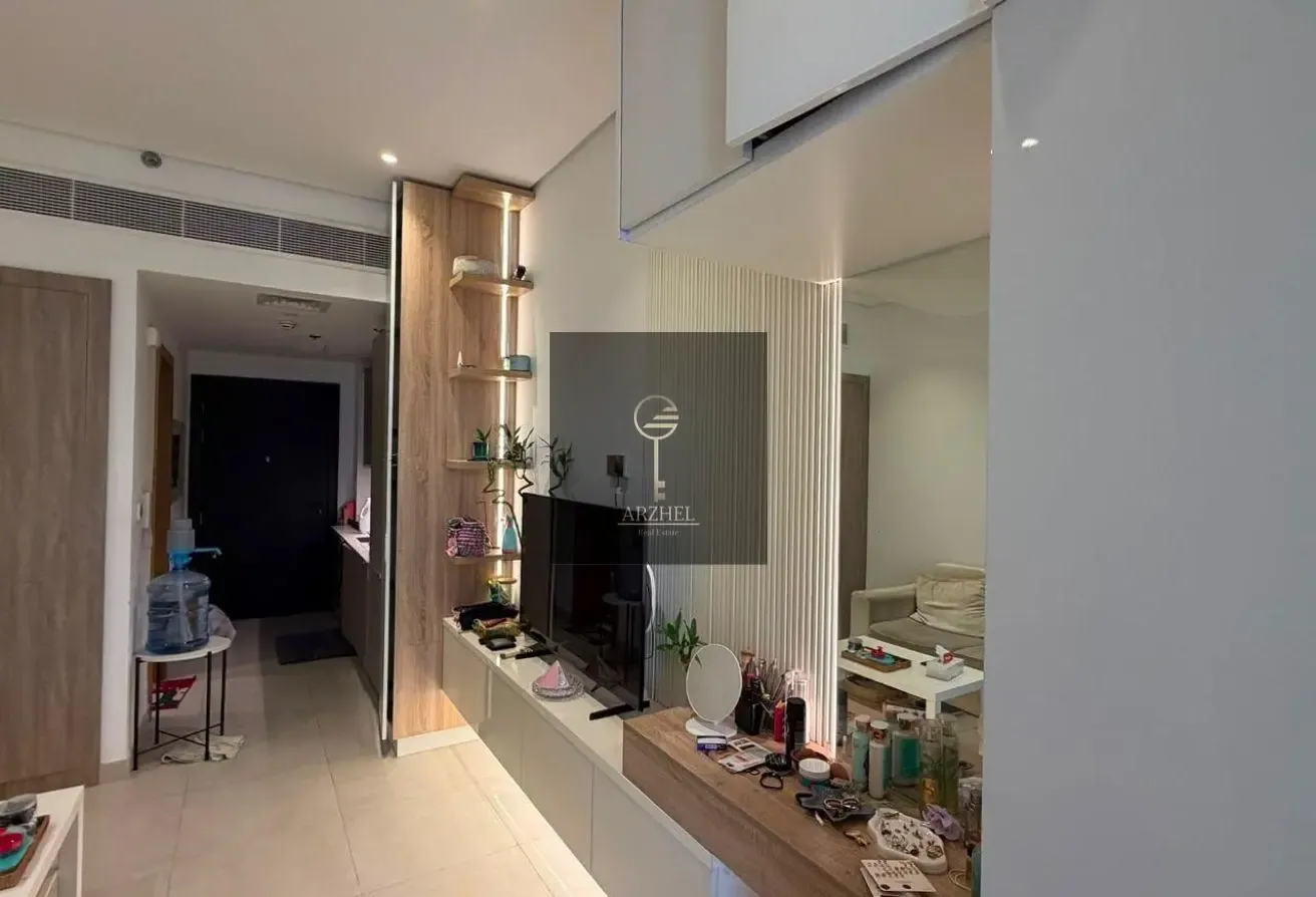 FULLY FURNISHED | MODERN LIVING | SPACIOUS LAYOUT