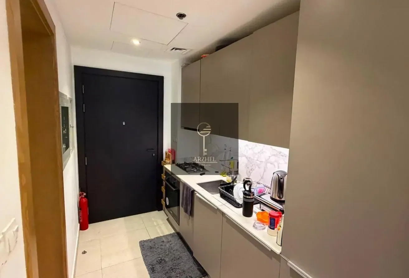 FULLY FURNISHED | MODERN LIVING | SPACIOUS LAYOUT
