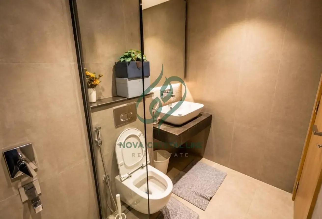 Elegant Unit | Full Furnished | Boulevard View