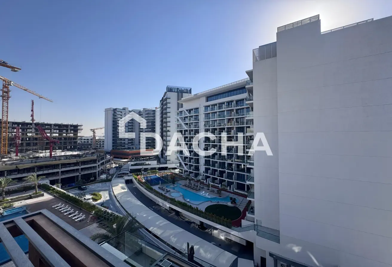 Vacant | Pool View | Fully Furnished