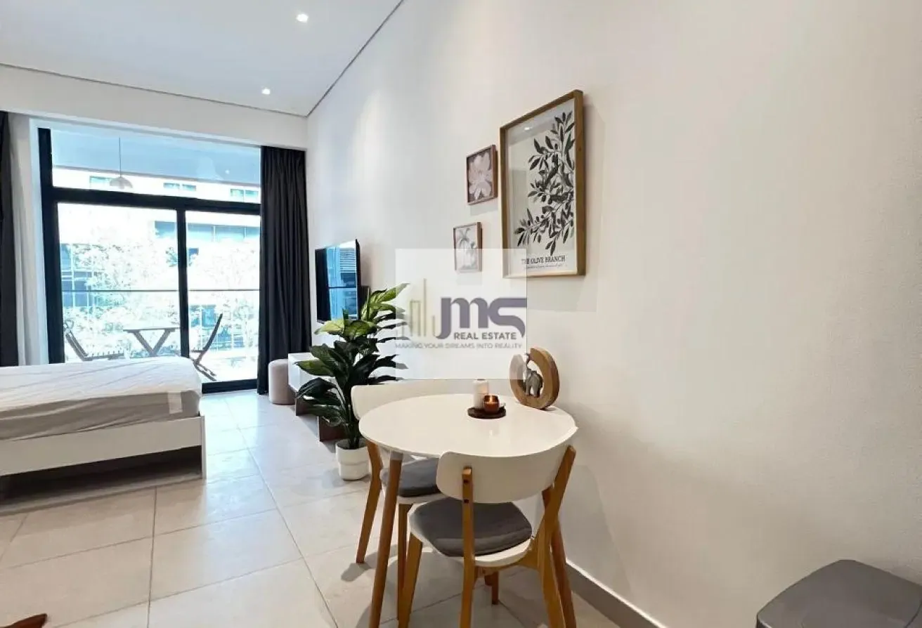 Vacant Now / Fully New Furnished / Ready to Move