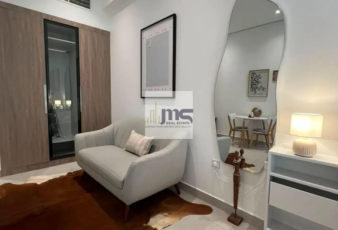 Vacant Now / Fully New Furnished / Ready to Move