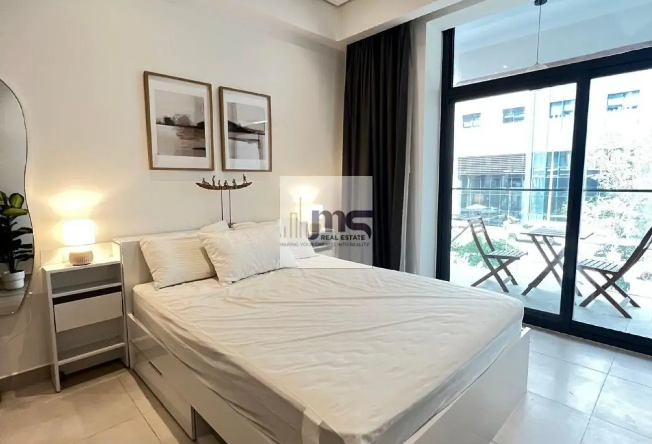 Vacant Now / Fully New Furnished / Ready to Move
