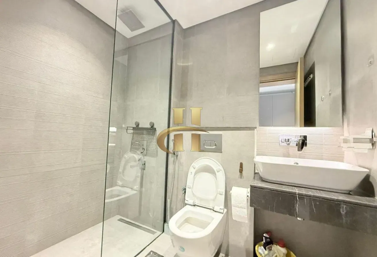 5000 Monthly | 12 Cheques | Fully Furnished Studio