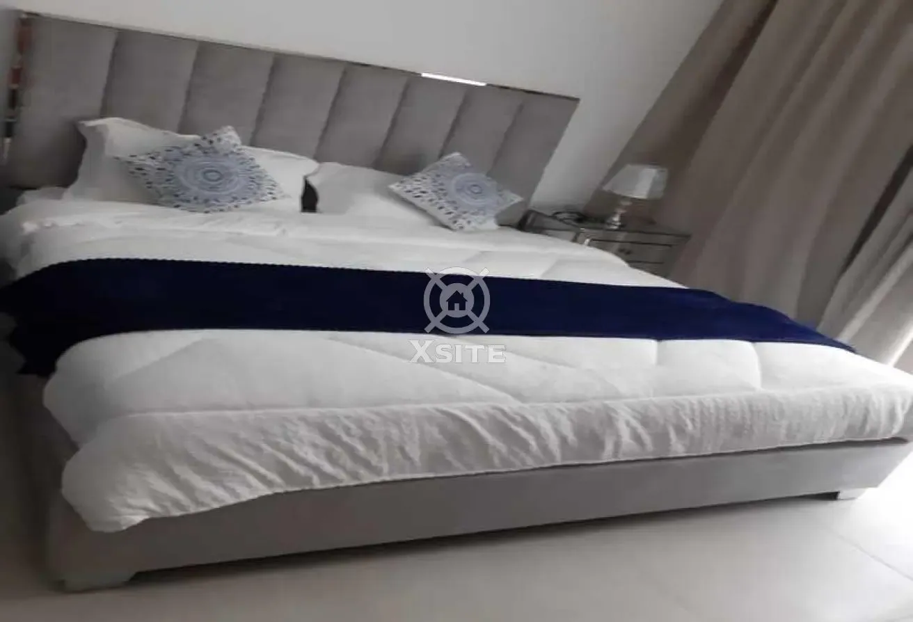 Fully Furnished | Modern Studio | Vacant Unit