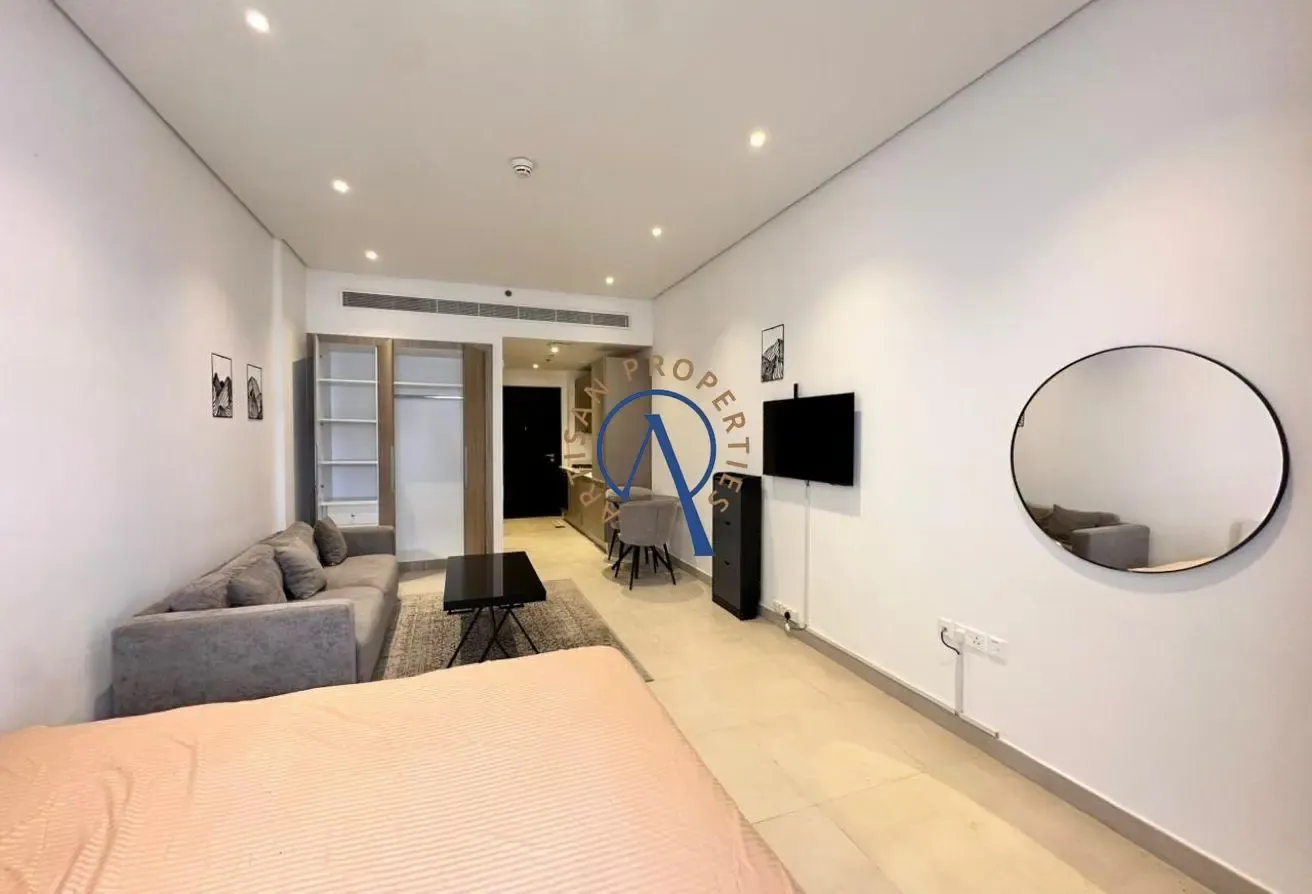 MULTIPLE CHEQUES | CHILLER FREE | READY TO MOVE