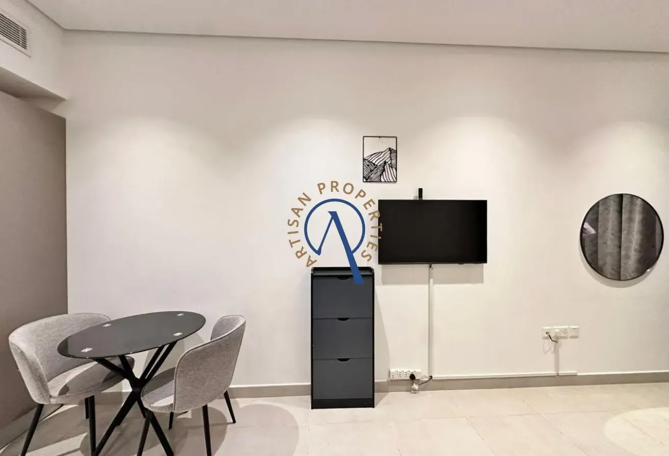 MULTIPLE CHEQUES | CHILLER FREE | READY TO MOVE