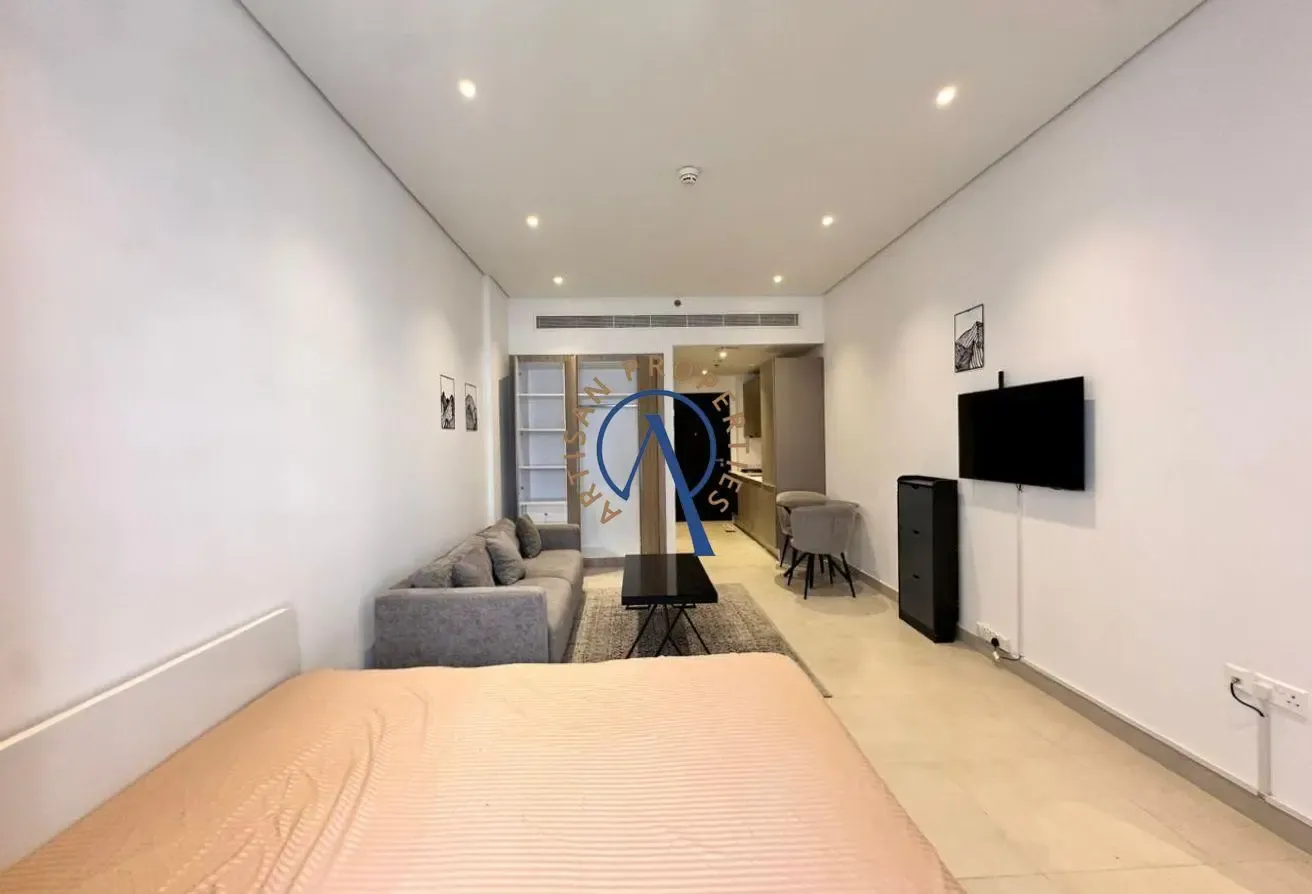 MULTIPLE CHEQUES | CHILLER FREE | READY TO MOVE