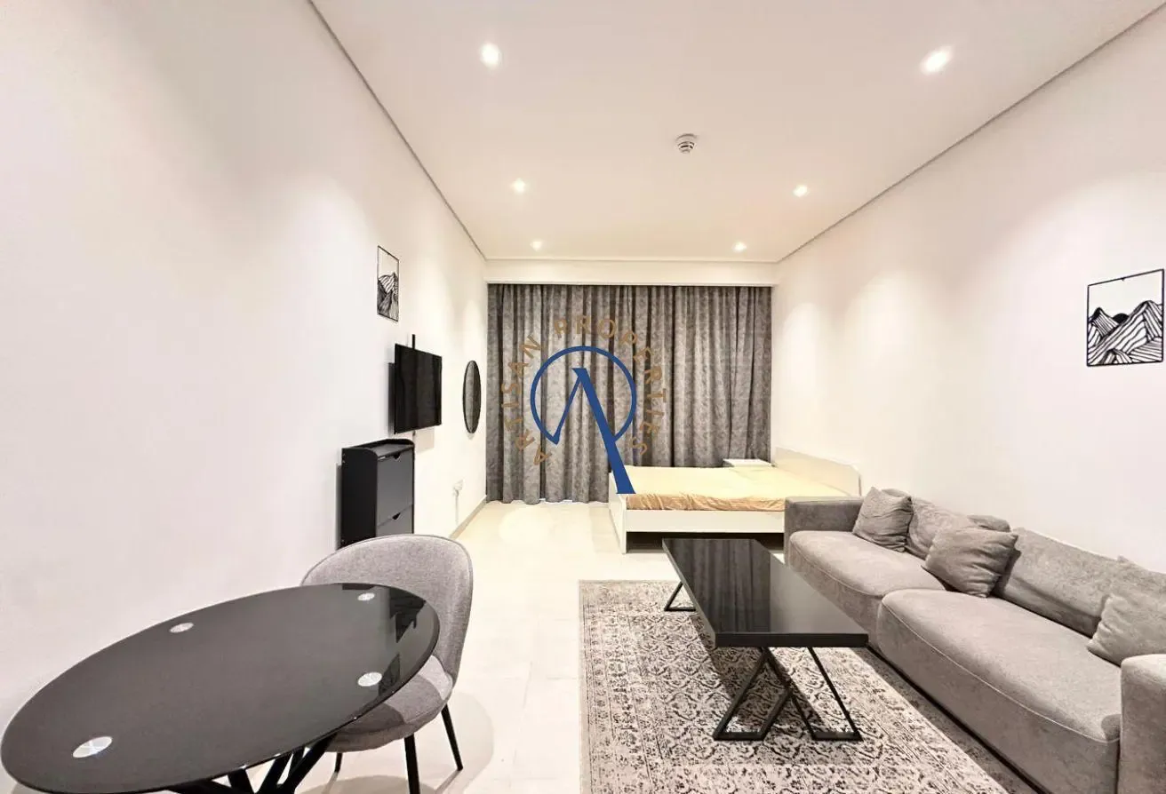 MULTIPLE CHEQUES | CHILLER FREE | READY TO MOVE