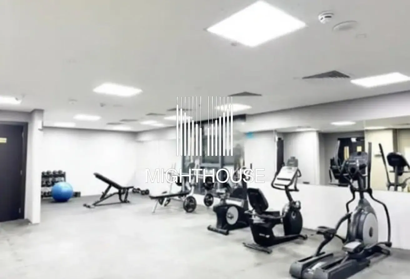 Studio in Divine | Furnished | 12 Cheques