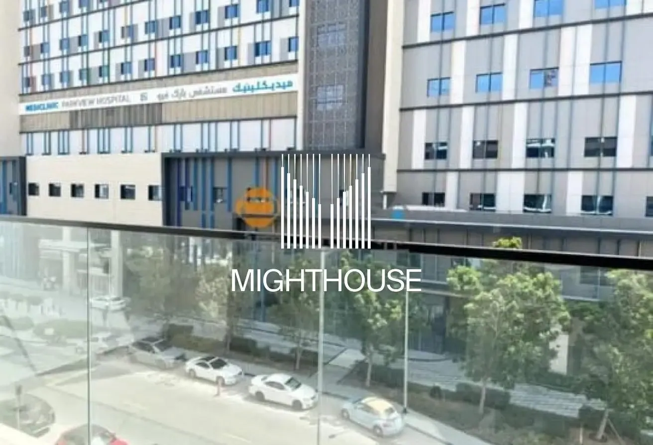 Studio in Divine | Furnished | 12 Cheques