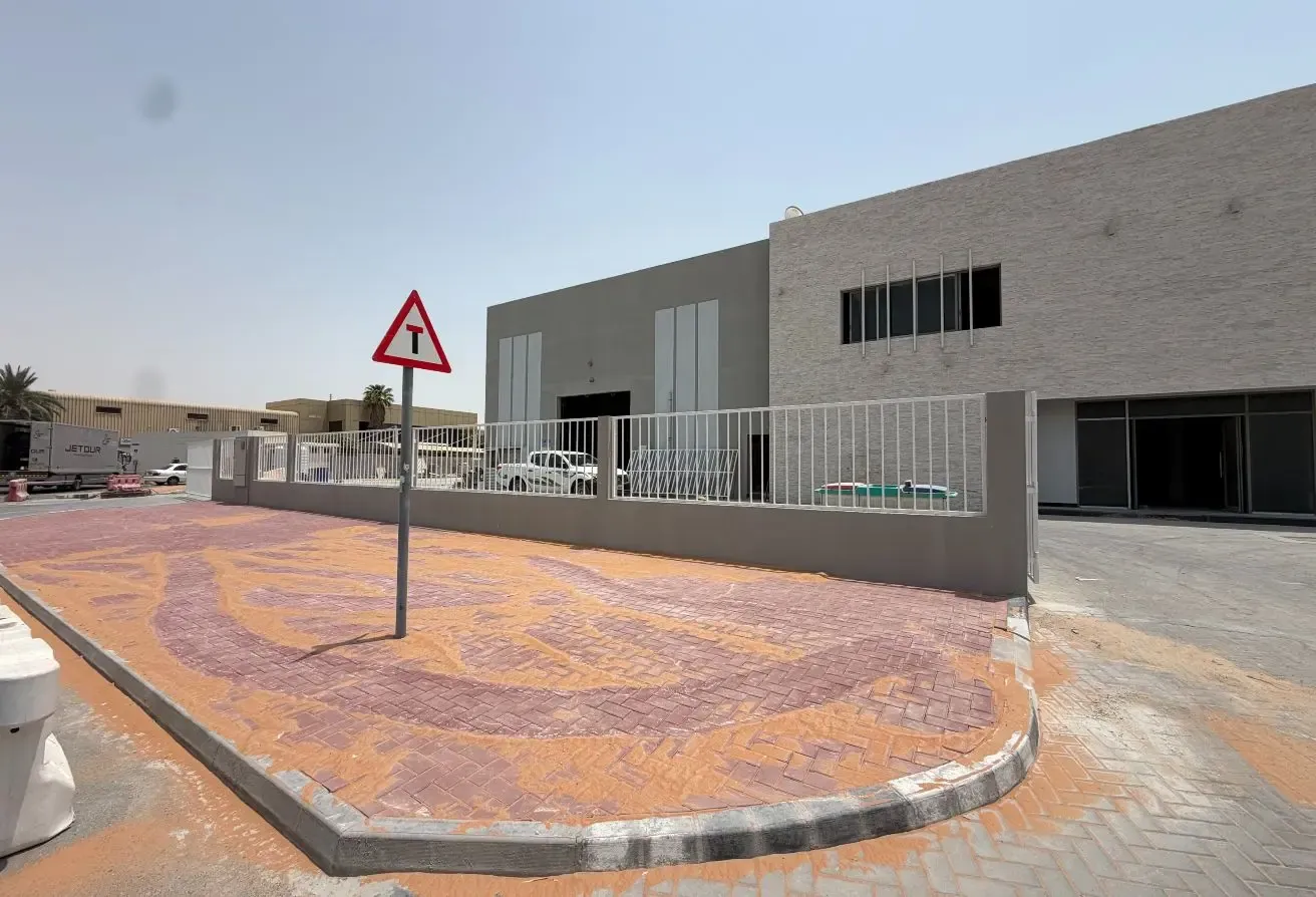 2150 KW approved ! Ready to move !full rennovation