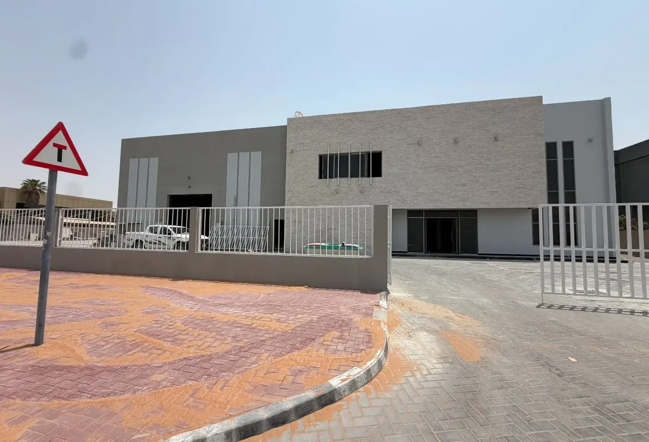 2150 KW approved ! Ready to move !full rennovation