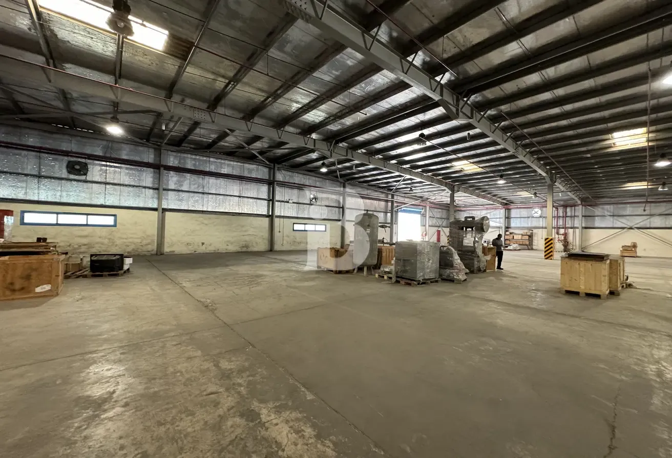 STANDALONE WAREHOUSE | BEST DEAL | PRIME LOCATION