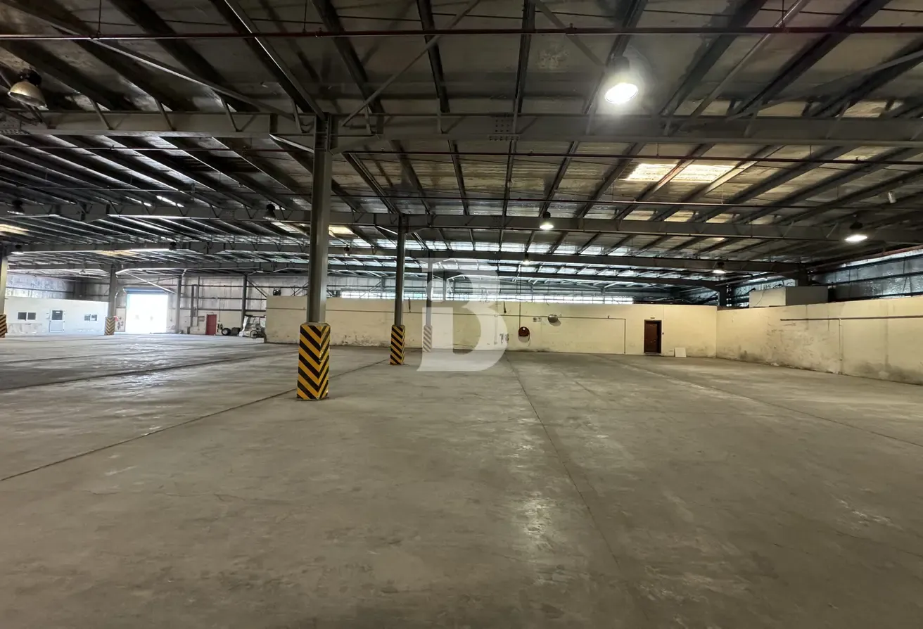 STANDALONE WAREHOUSE | BEST DEAL | PRIME LOCATION