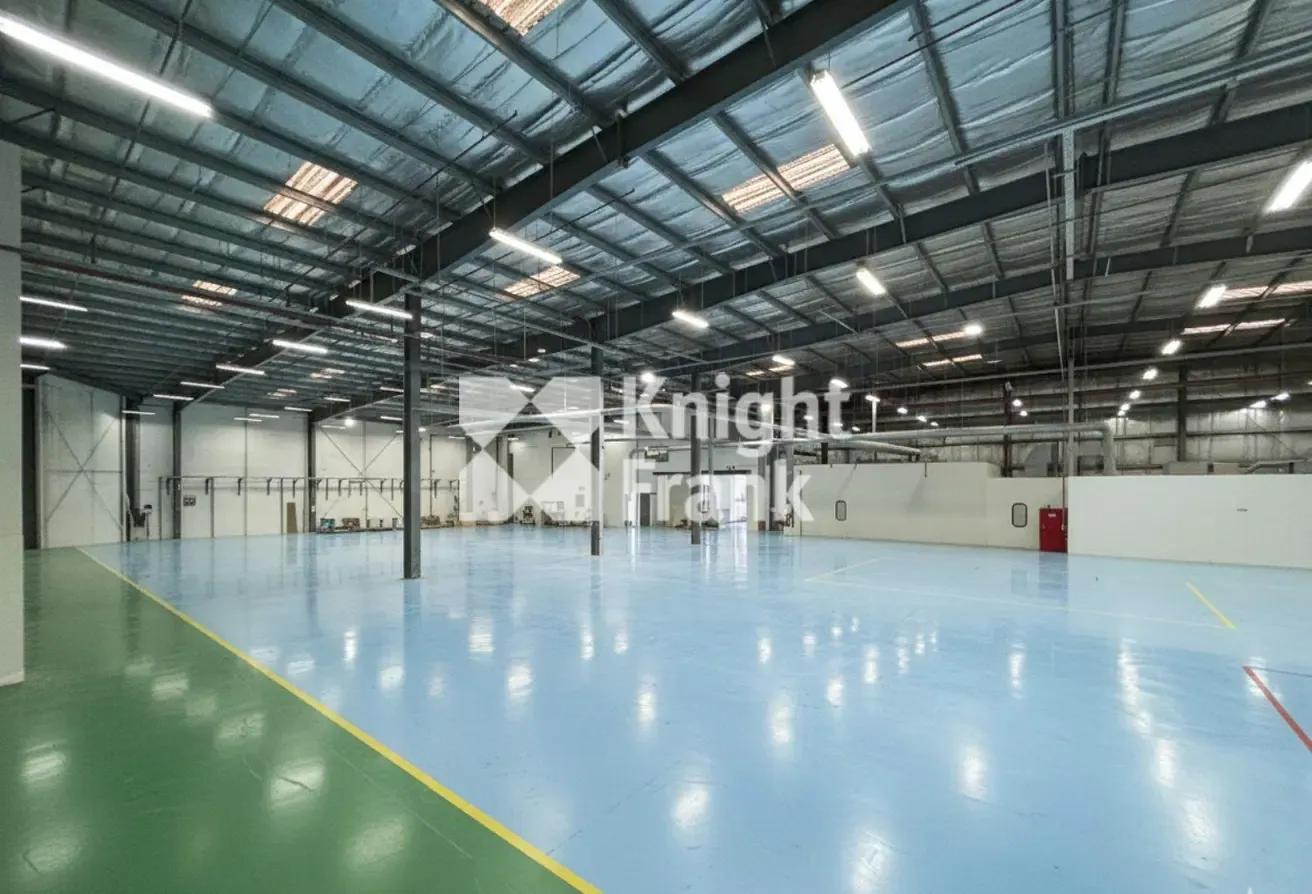 Easy Access | 398 kW | 8m Height | Tenanted