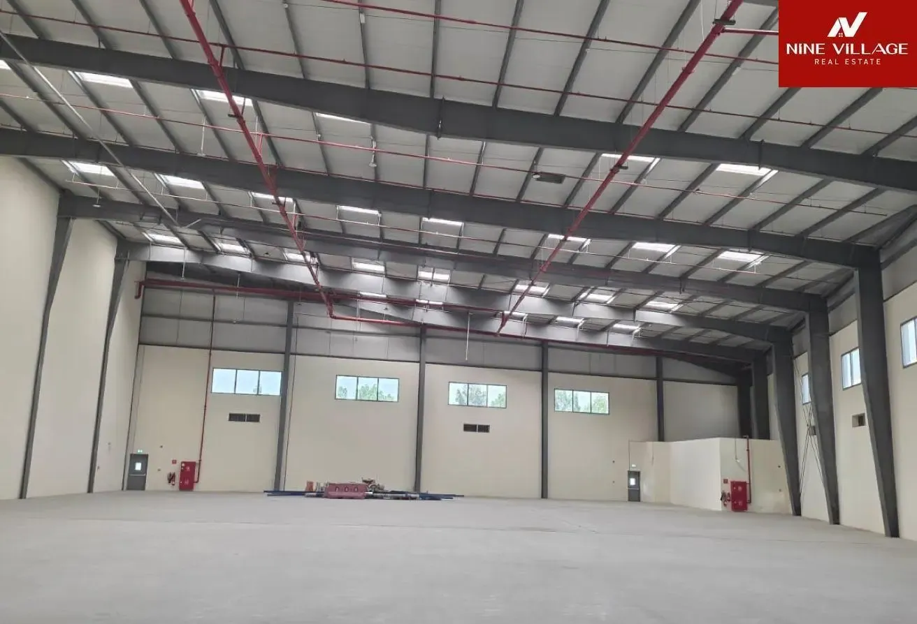 Super Premium luxury office + Warehouse in DIP
