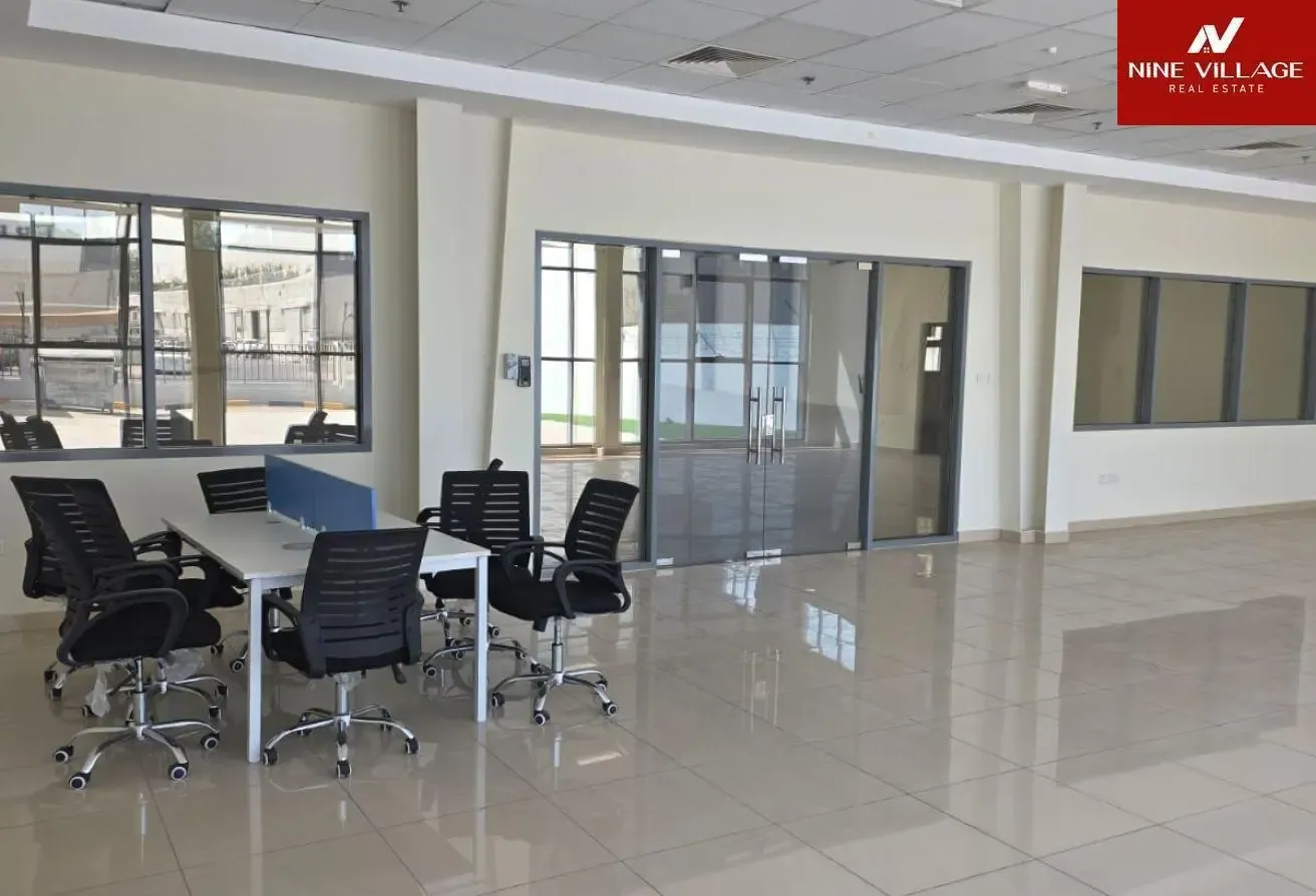 Super Premium luxury office + Warehouse in DIP