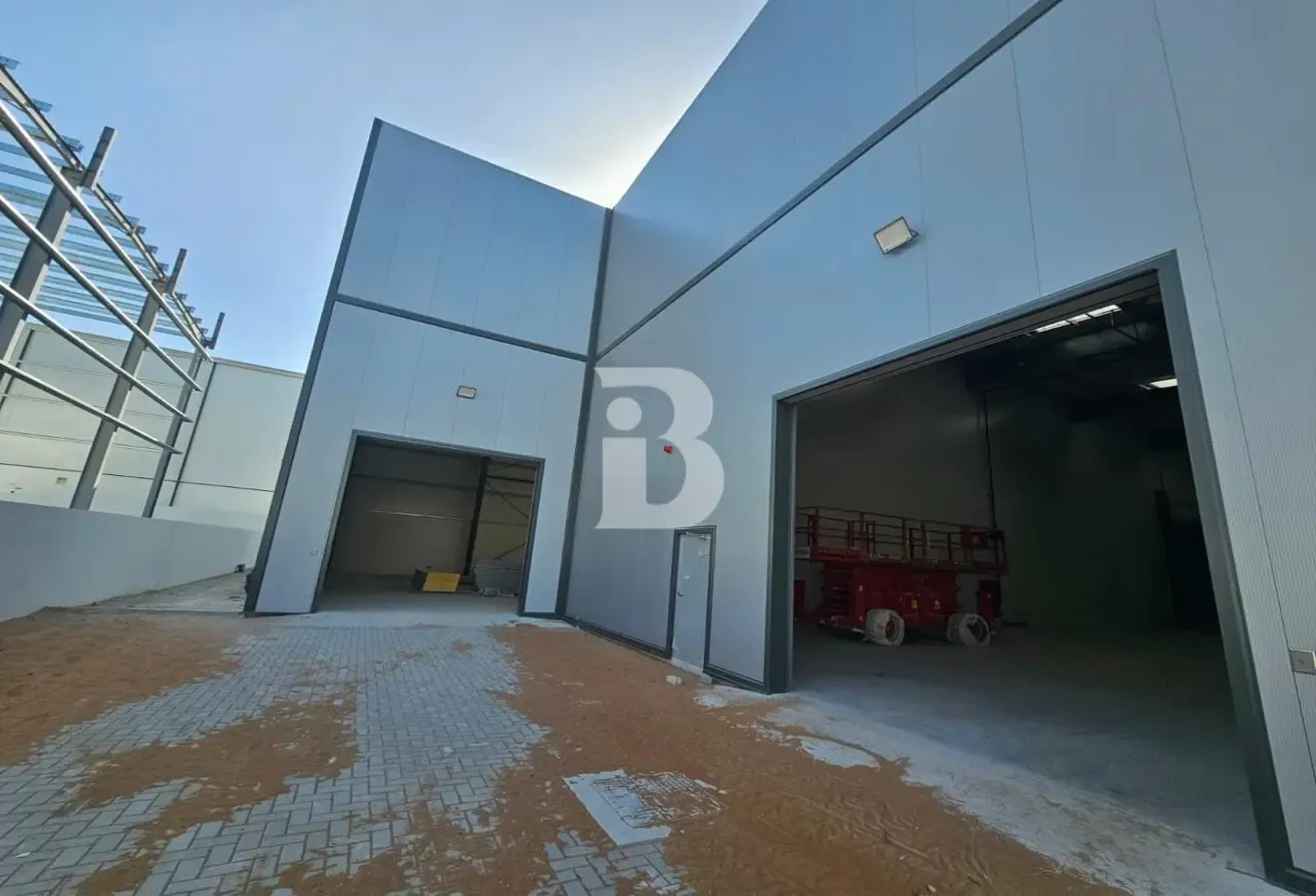 Warehouse Compound for Sale | DIP | HIGH ROI