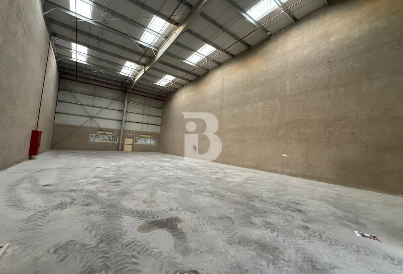 Multiple Warehouses | 10% ROI | 6-7 Mtrs