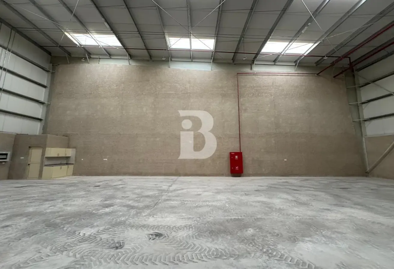 Multiple Warehouses | 10% ROI | 6-7 Mtrs