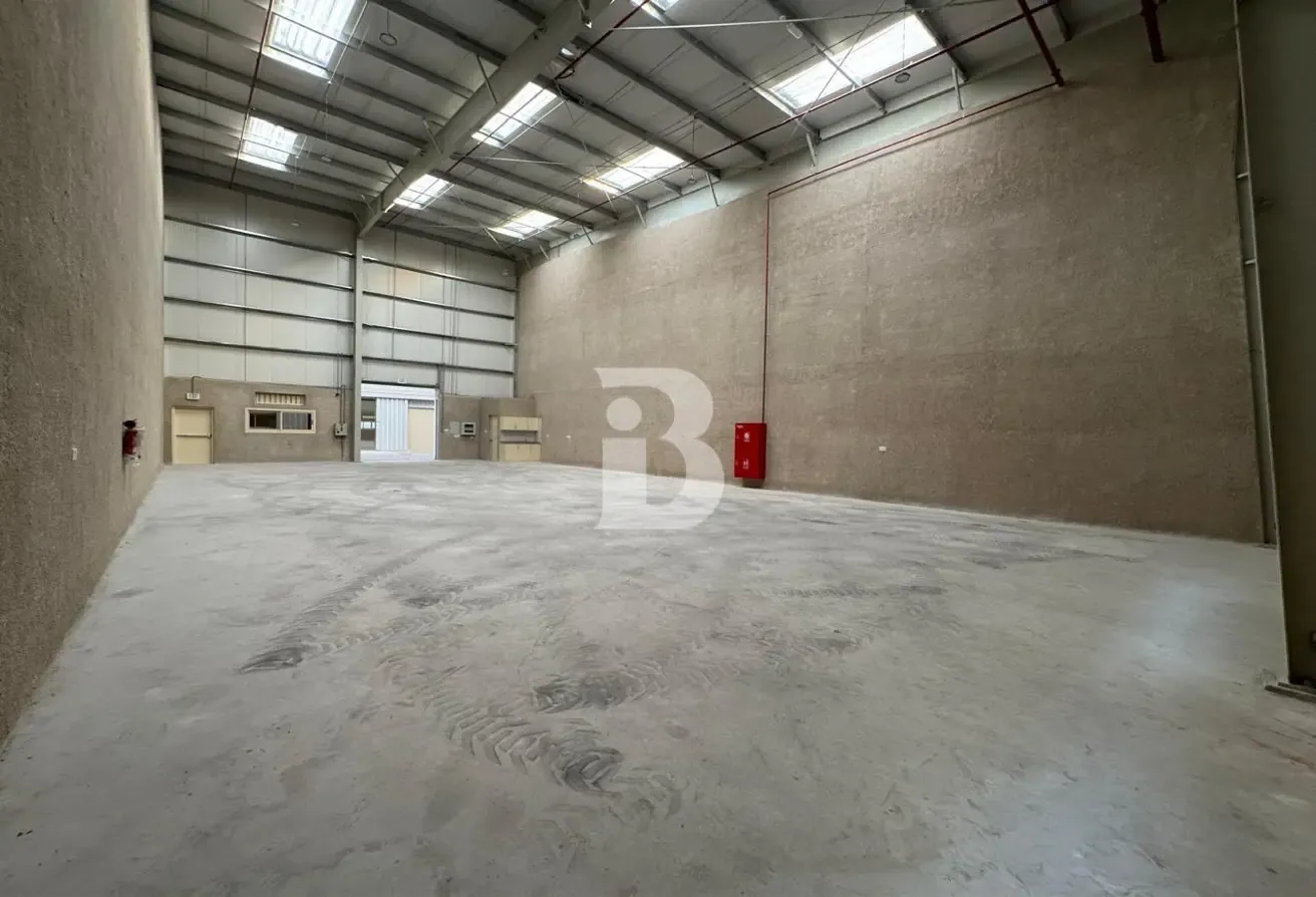 Multiple Warehouses | 10% ROI | 6-7 Mtrs