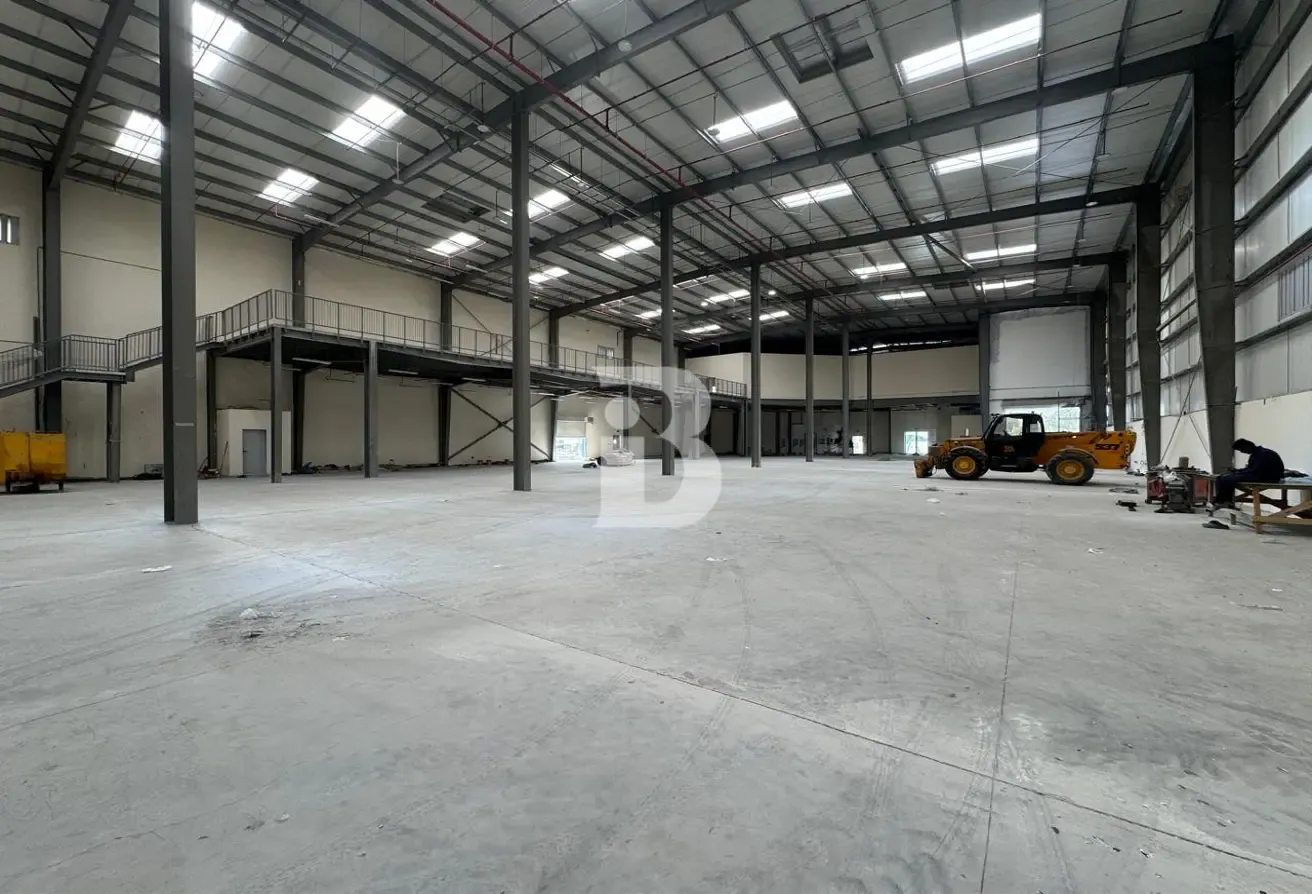 Warehouse Compound for Sale in DIP