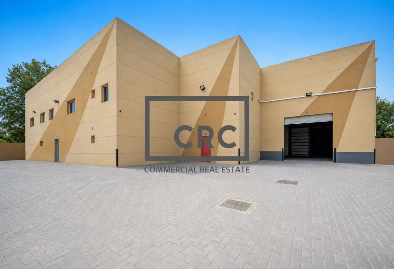 Standalone Warehouse | Corner | Great Visibility