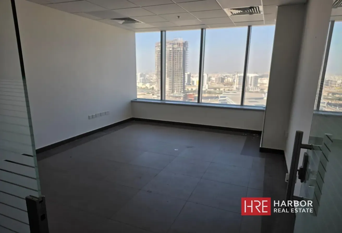 Ready to Move In  | Merge Office | High Floor