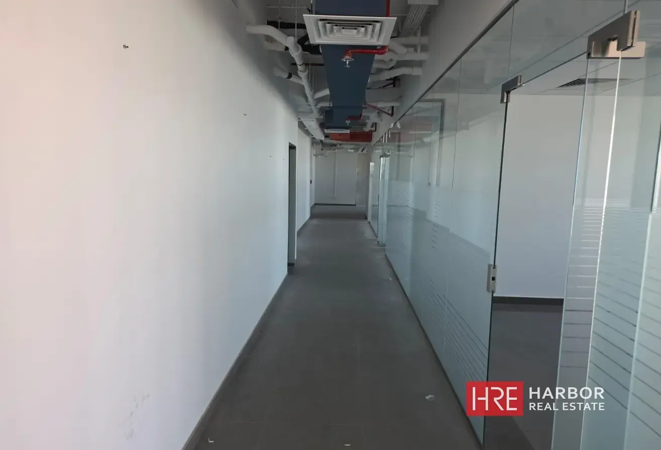 Ready to Move In  | Merge Office | High Floor