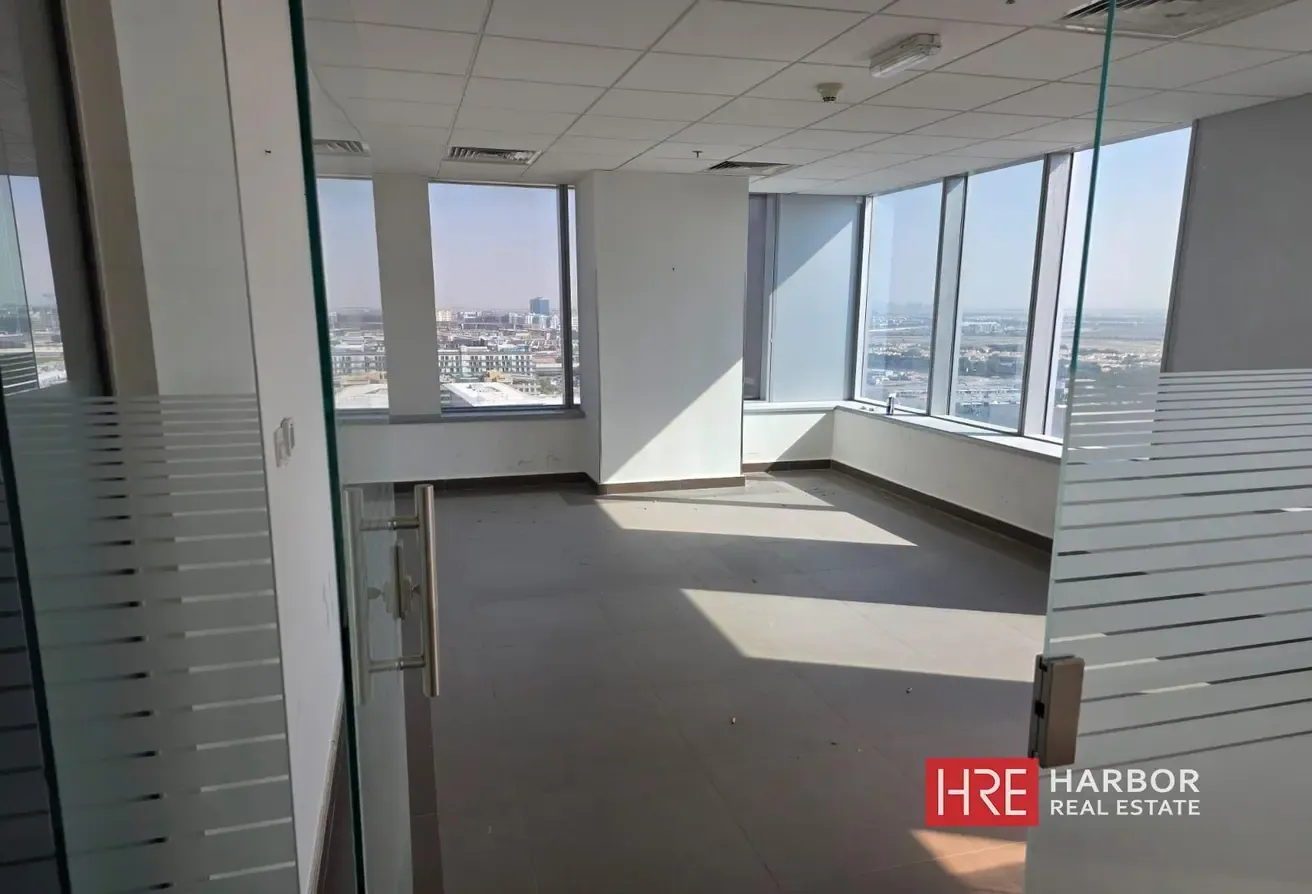 Ready to Move In | Merge Office | High Floor