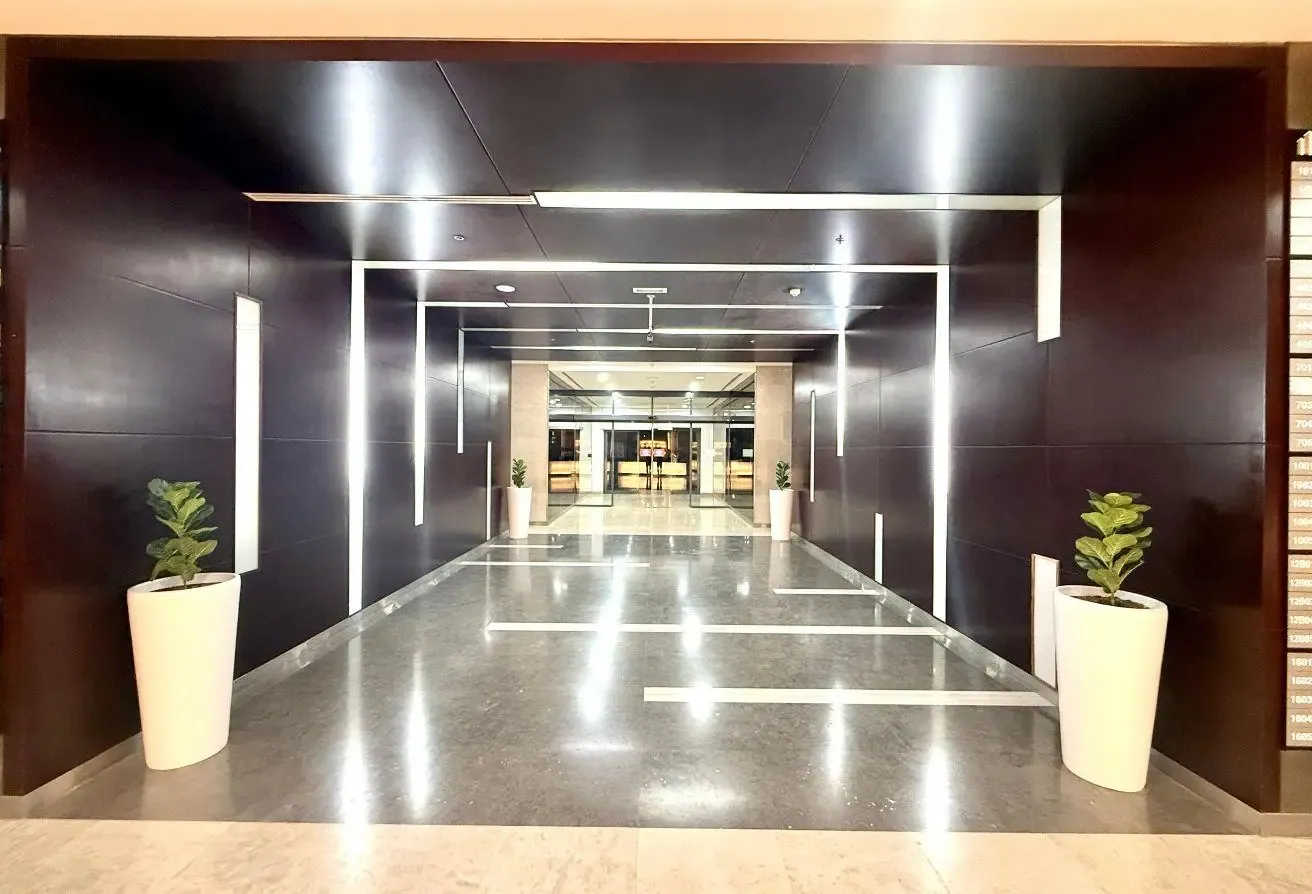 SPACIOUS RETAIL SPACE| IDEAL FOR MEDICAL CENTER