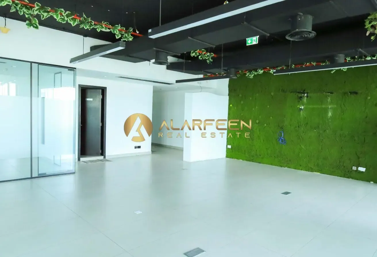 Investor Deal | Vacant Unit | Spacious Office