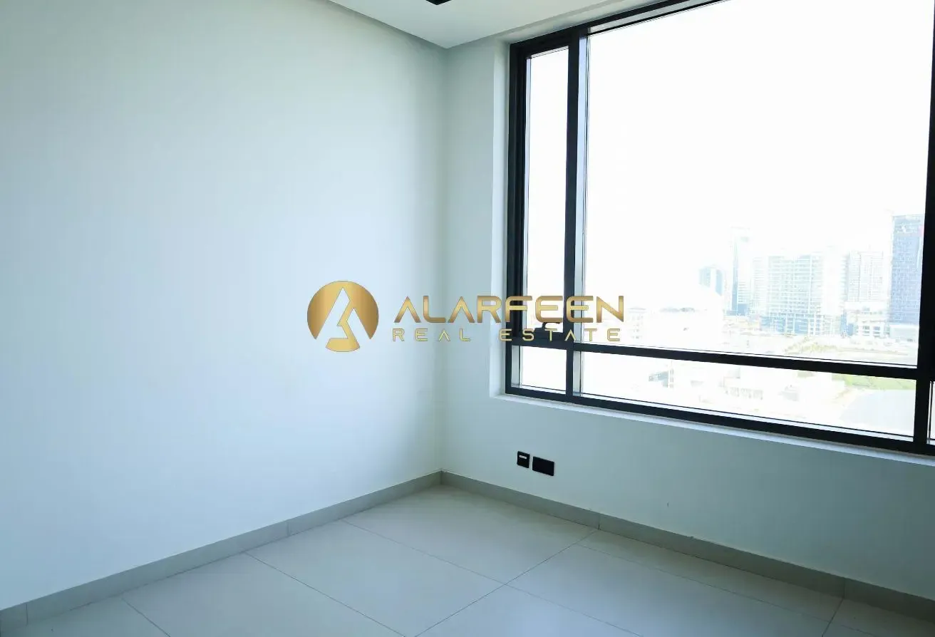 Investor Deal | Vacant Unit | Spacious Office