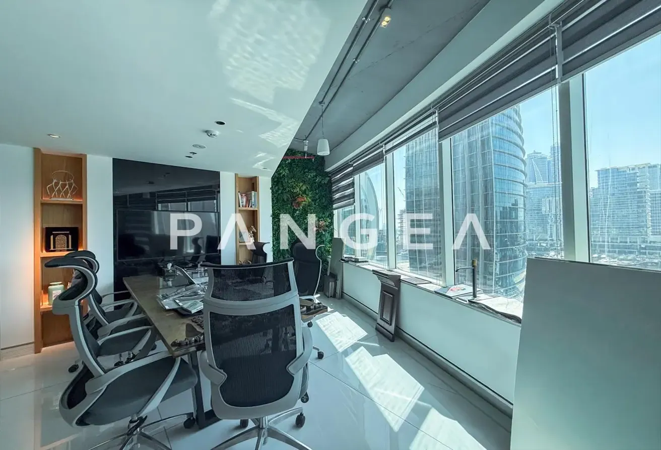 High-End Furniture | Canal View | Partitioned