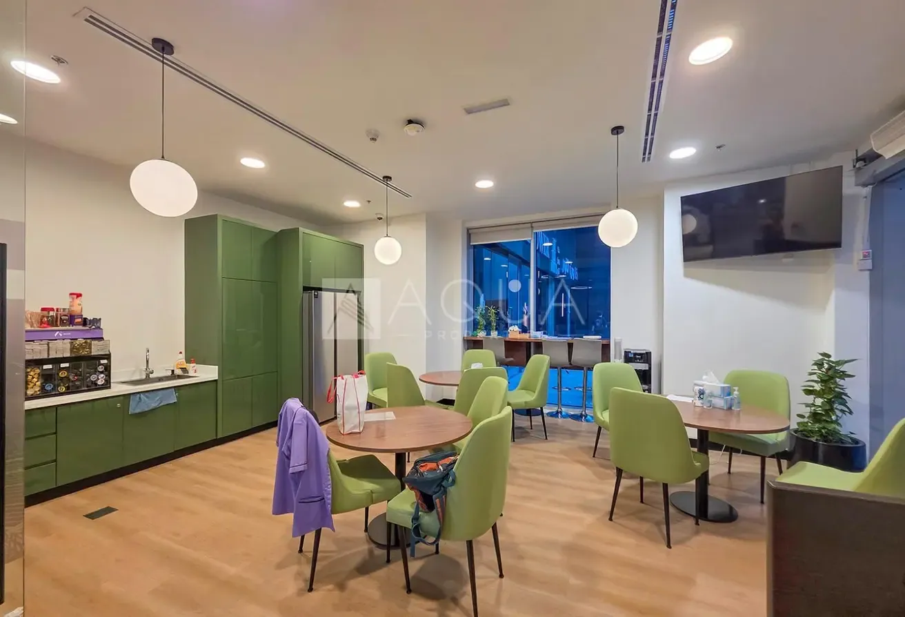 Prime Location | Tenanted | High Visibility