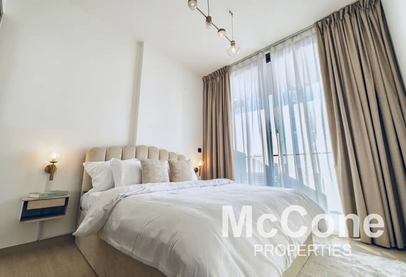 Sublime Furnish | Exclusive | Vacant | Negotiable