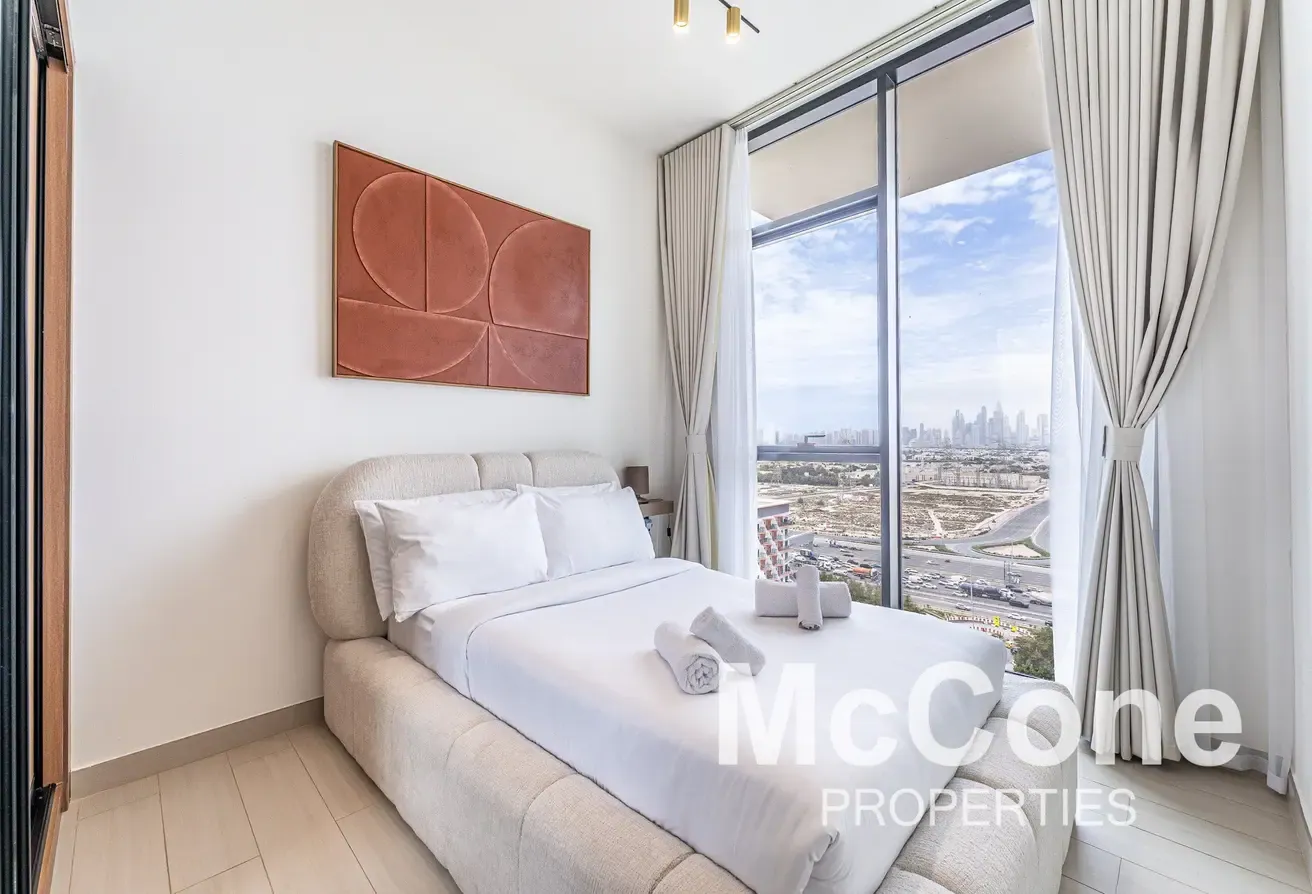 Vacant Unit | High Returns | Near Exit