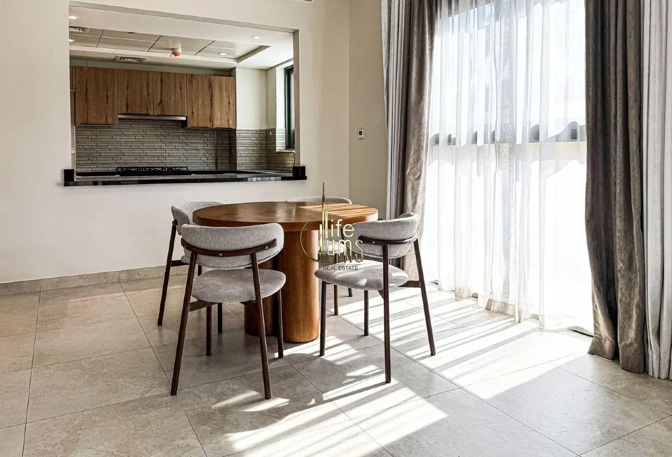 Elegant Residence| Large layout | Rented