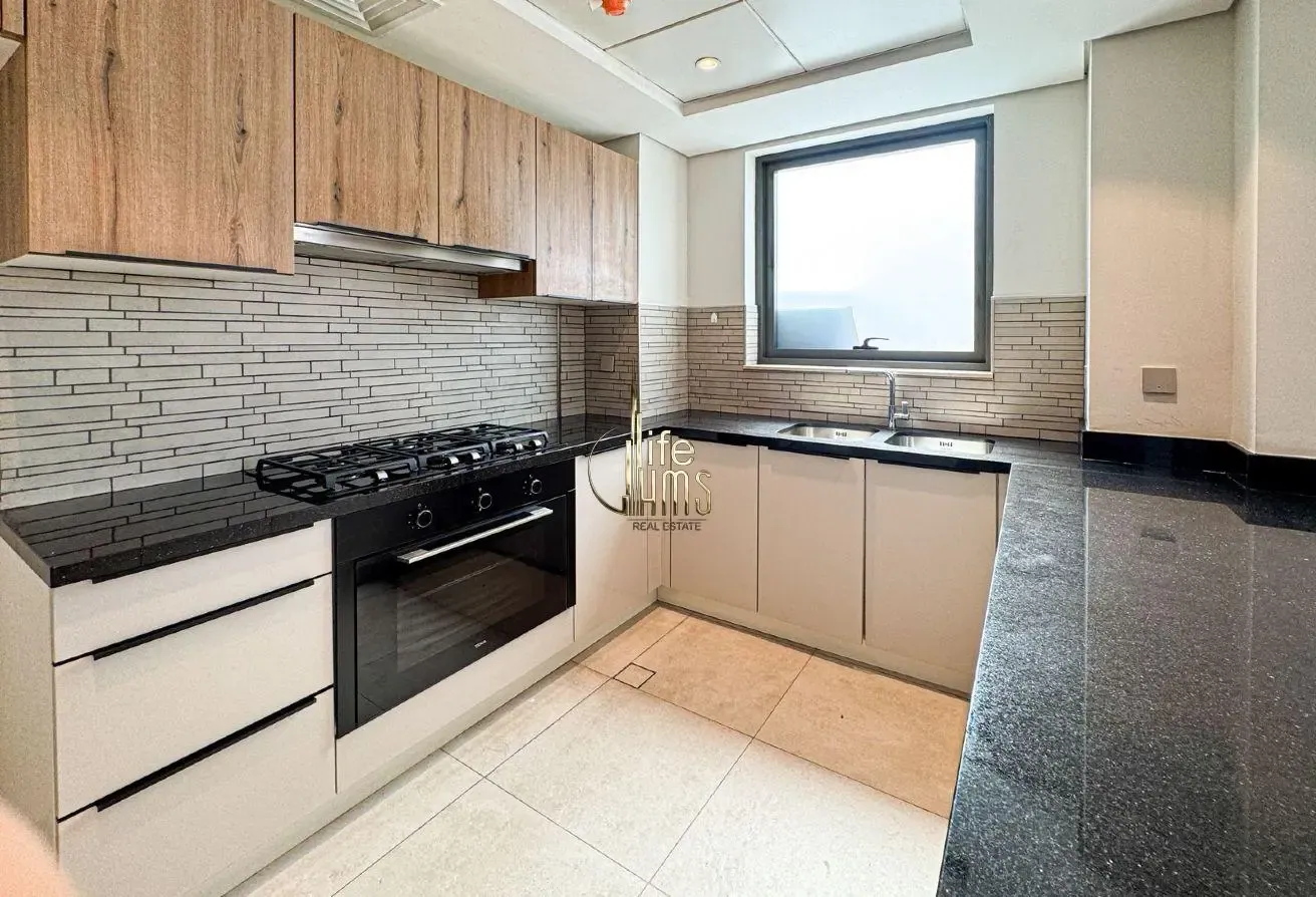 Elegant Residence| Large layout | Rented