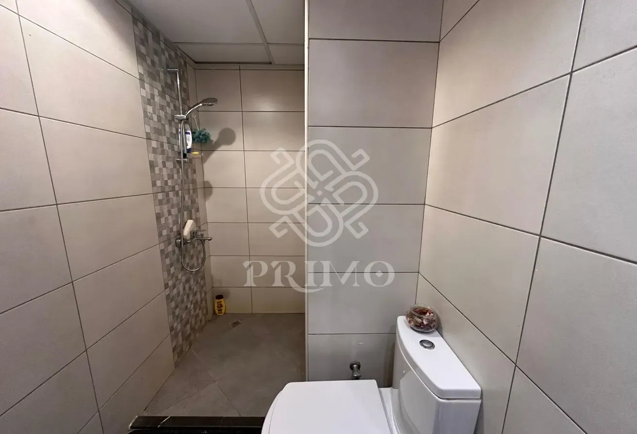 POOL VIEW | FULLY FURNISHED | VACANT