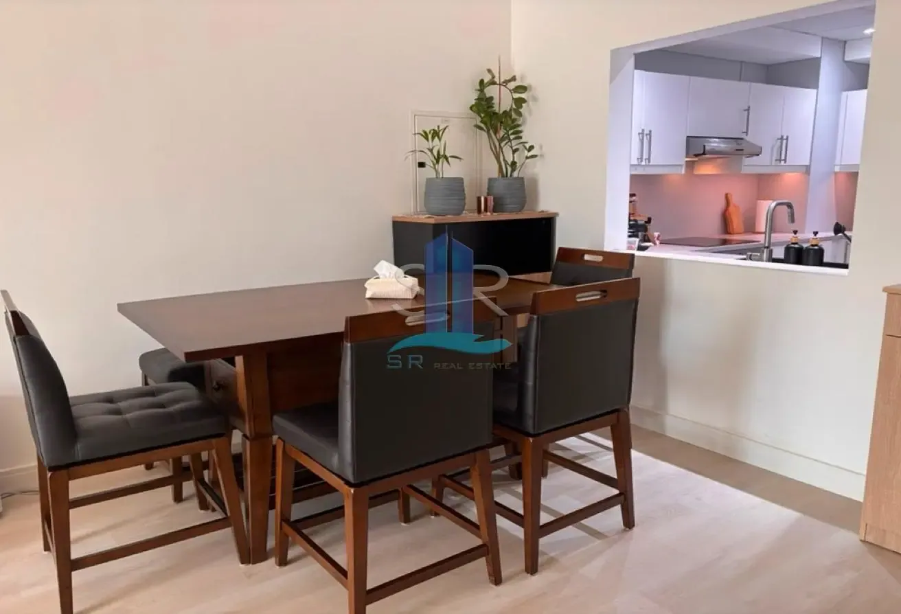 Spacious Layout l 1 BR upgraded l Pool View