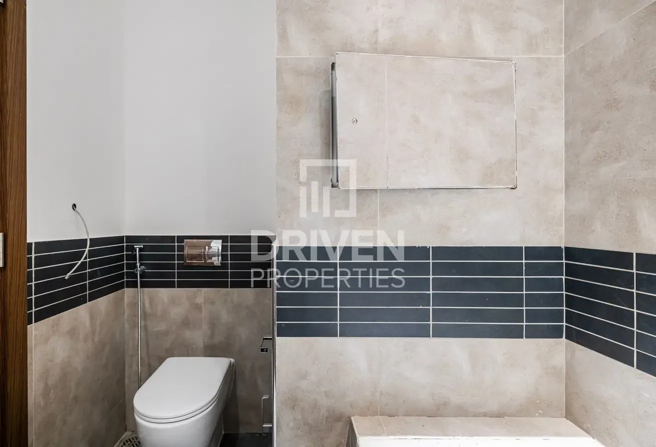 Serviced Studio | High ROI | Investment Deal