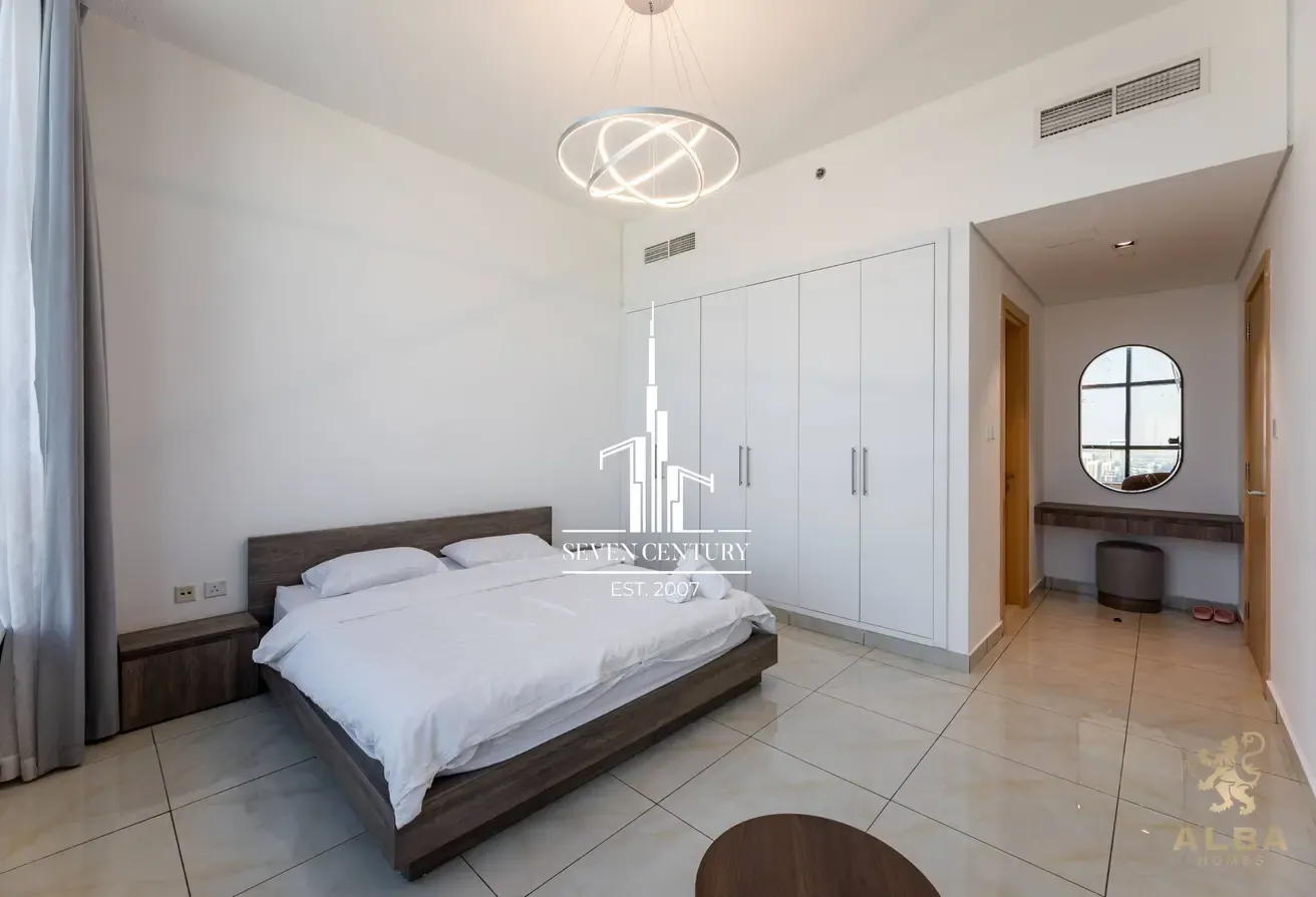 High Floor | Large Layout | 2 Balconies | Prime
